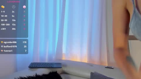 xena_bush online show from November 27, 11:02 am