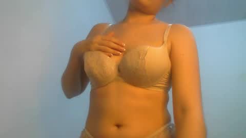 XENIALA online show from September 11, 8:42 pm