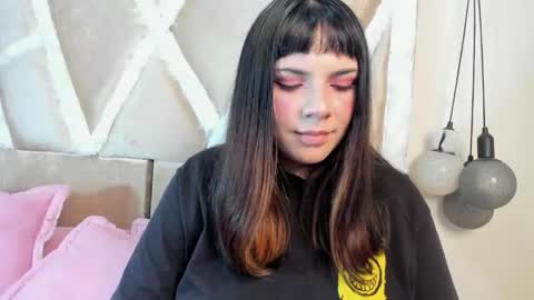 hinata  online show from October 16, 12:13 am