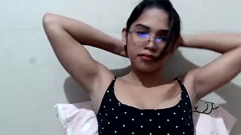 Snapshot of xiaomeee chatting on October 27, 9:27 am xiaomeee online show from October 27, 9:27 am