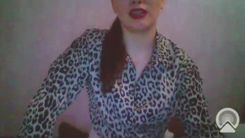 AliceinWonderland online show from January 18, 12:57 pm