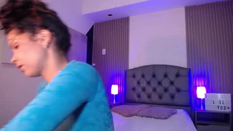 Mia Vega online show from March 10, 8:01 pm