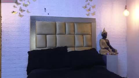 ximena online show from November 1, 12:04 am