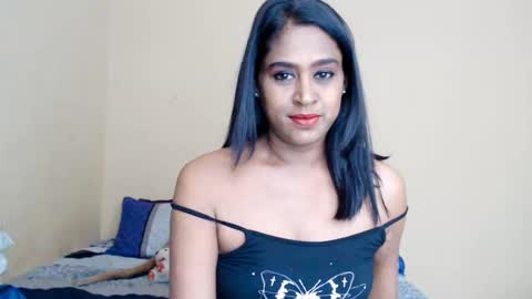 Snapshot of xindianillusion44 chatting on September 19, 10:03 am Miss Ria online show from September 19, 10:03 am