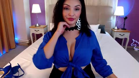 Kim online show from October 1, 10:04 pm