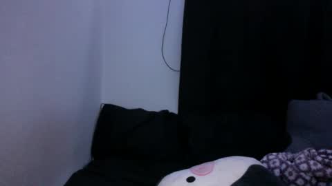 Miss K online show from December 11, 8:58 am