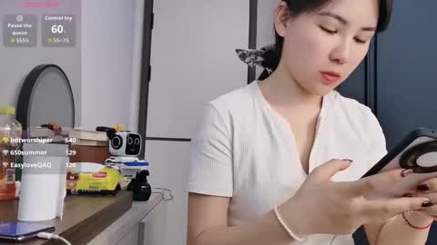 xuyihan online show from February 22, 6:47 am