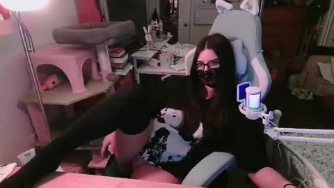 coco online show from November 9, 5:58 am