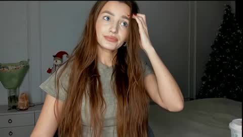 xxx_leila online show from December 16, 10:10 am