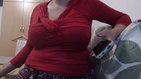 Ayanda online show from March 3, 10:31 am