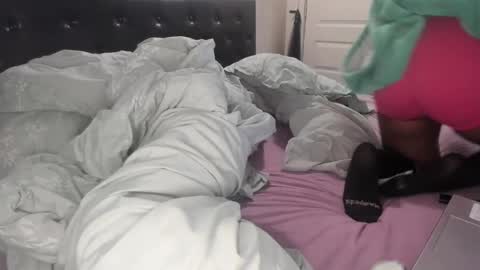 Snapshot of xxxdanidoomsdayxxx chatting on March 5, 8:01 pm Danielle online show from March 5, 8:01 pm