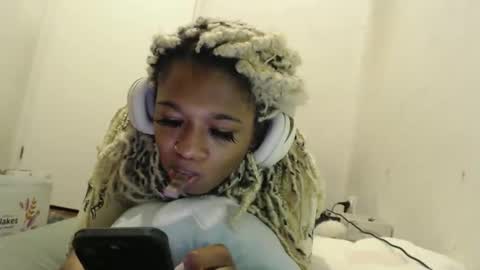 Danielle online show from February 3, 9:07 pm