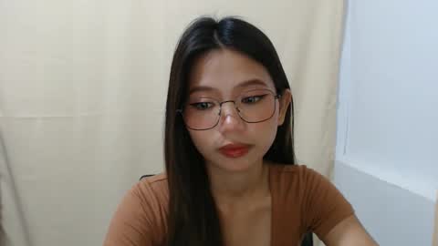 inday pinay online show from November 6, 3:18 pm