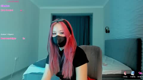 Yana online show from January 9, 9:30 pm