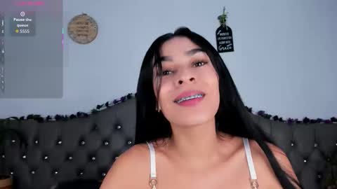 Yasiir online show from February 19, 3:33 pm