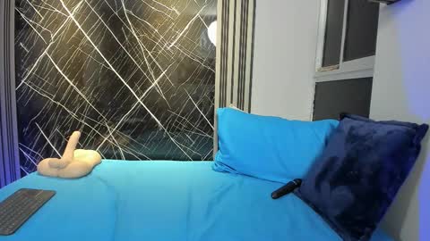 yelena03 online show from February 6, 10:24 pm