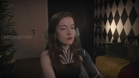 Snapshot of ynnenbrynn chatting on January 30, 6:56 am ynnenbrynn online show from January 30, 6:56 am