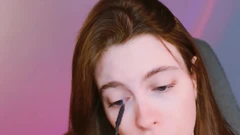 yoka_paradoxxx online show from September 24, 5:28 am