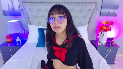 Yommi Winx online show from October 25, 10:27 pm