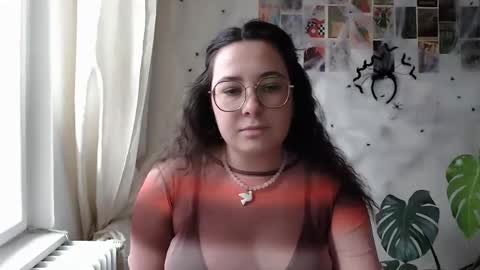 Aurora online show from October 11, 9:58 am