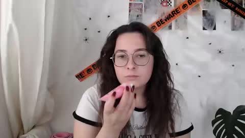 Aurora online show from September 29, 2:11 pm