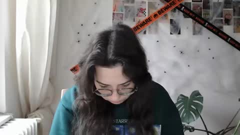 Aurora online show from September 26, 10:13 am