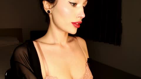 Sophie online show from January 29, 6:28 pm