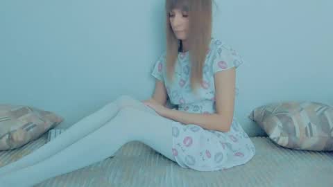Lily online show from October 7, 9:14 am