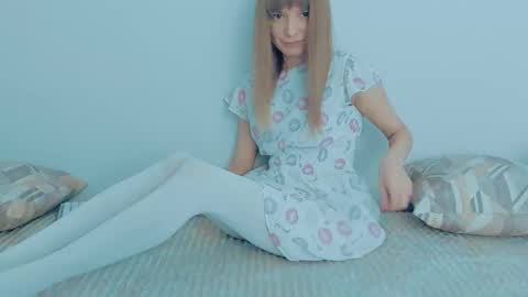 Lily online show from October 5, 5:01 am