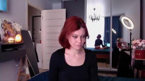 Snapshot of your_corvus chatting on October 7, 8:52 am your_corvus online show from October 7, 8:52 am