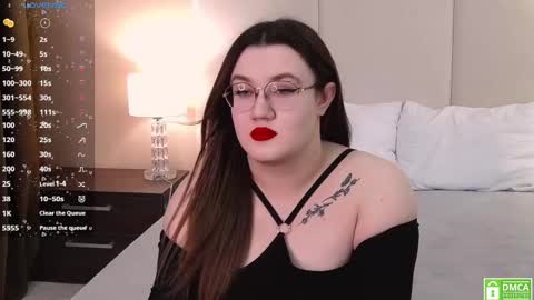 Snapshot of your_dream_nancy chatting on February 25, 1:00 pm Nancy online show from February 25, 1:00 pm