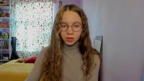 Leslie online show from October 11, 12:19 pm