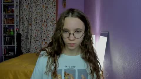 Leslie online show from October 8, 7:07 pm