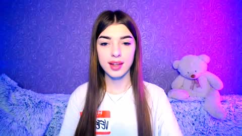 Zarina online show from December 14, 6:02 am