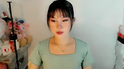 PrettyElla online show from December 14, 3:34 am