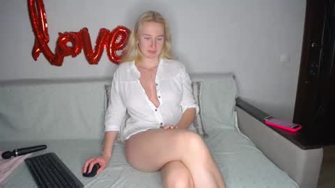 Iamyourdream online show from February 27, 9:04 pm