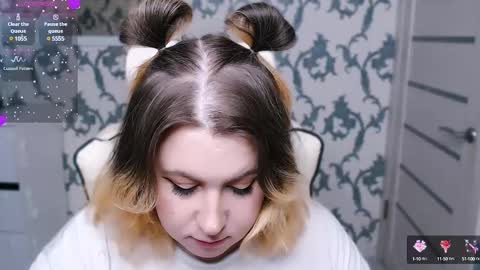 Snapshot of yourkarma_2_0 chatting on March 12, 9:12 am Karma online show from March 12, 9:12 am