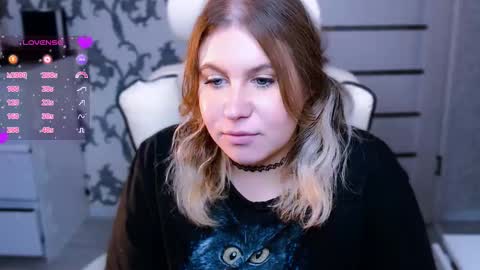 Snapshot of yourkarma_2_0 chatting on September 22, 3:32 pm Karma online show from September 22, 3:32 pm