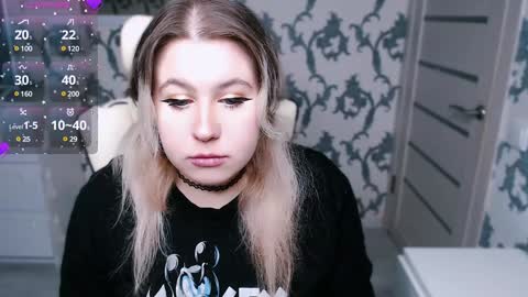 Snapshot of yourkarma_2_0 chatting on January 26, 1:58 pm Karma online show from January 26, 1:58 pm