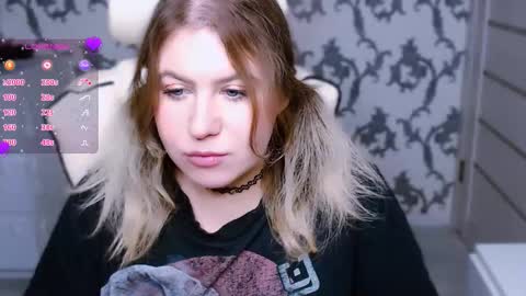 Snapshot of yourkarma_2_0 chatting on October 23, 4:57 pm Karma online show from October 23, 4:57 pm