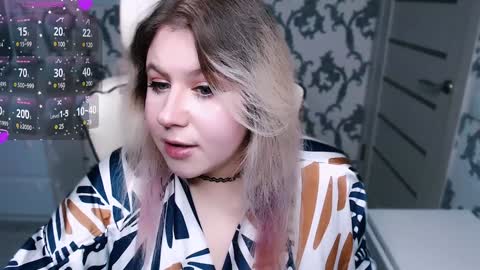 Snapshot of yourkarma_2_0 chatting on January 14, 12:24 pm Karma online show from January 14, 12:24 pm