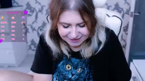 Snapshot of yourkarma_2_0 chatting on September 30, 1:17 pm Karma online show from September 30, 1:17 pm