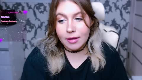 Snapshot of yourkarma_2_0 chatting on September 25, 2:16 pm Karma online show from September 25, 2:16 pm