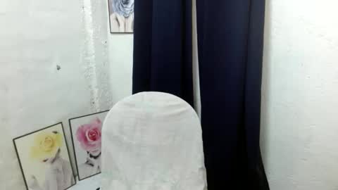 Regine online show from September 17, 11:47 pm