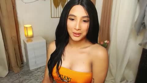 Dreaa online show from December 14, 8:03 pm