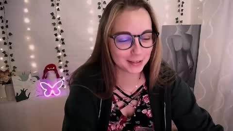 Happy online show from October 8, 7:24 am