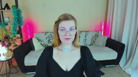 Alice online show from December 3, 11:01 am