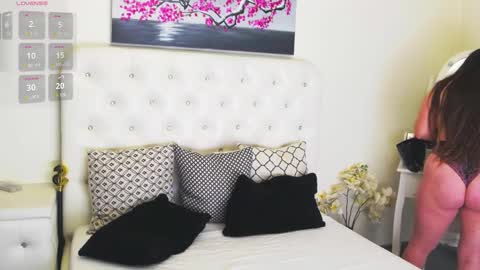 Yssabel online show from December 3, 5:32 am