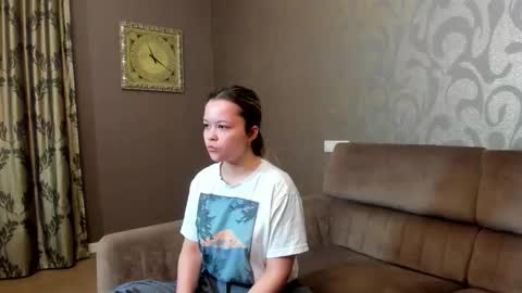 Emily online show from December 15, 12:10 pm