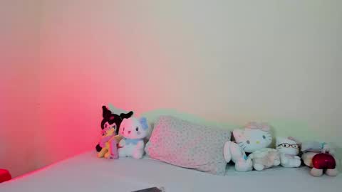 Yui 3 online show from February 13, 1:08 am